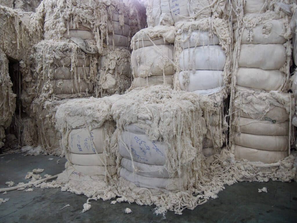 Recycling cotton