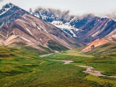 Climbing Denali - © sterlinglanier Lanier. Unsplash