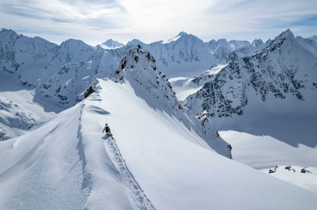 © Freeride World Tour / Oskar Enander