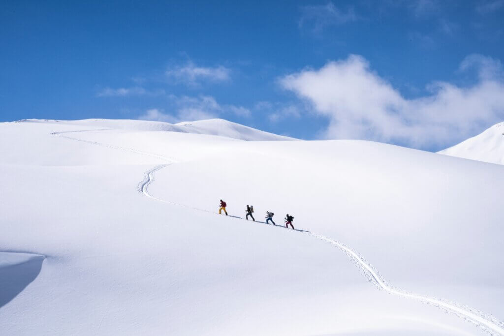 Uphill - ©  Hendrik Morkel, Unsplash