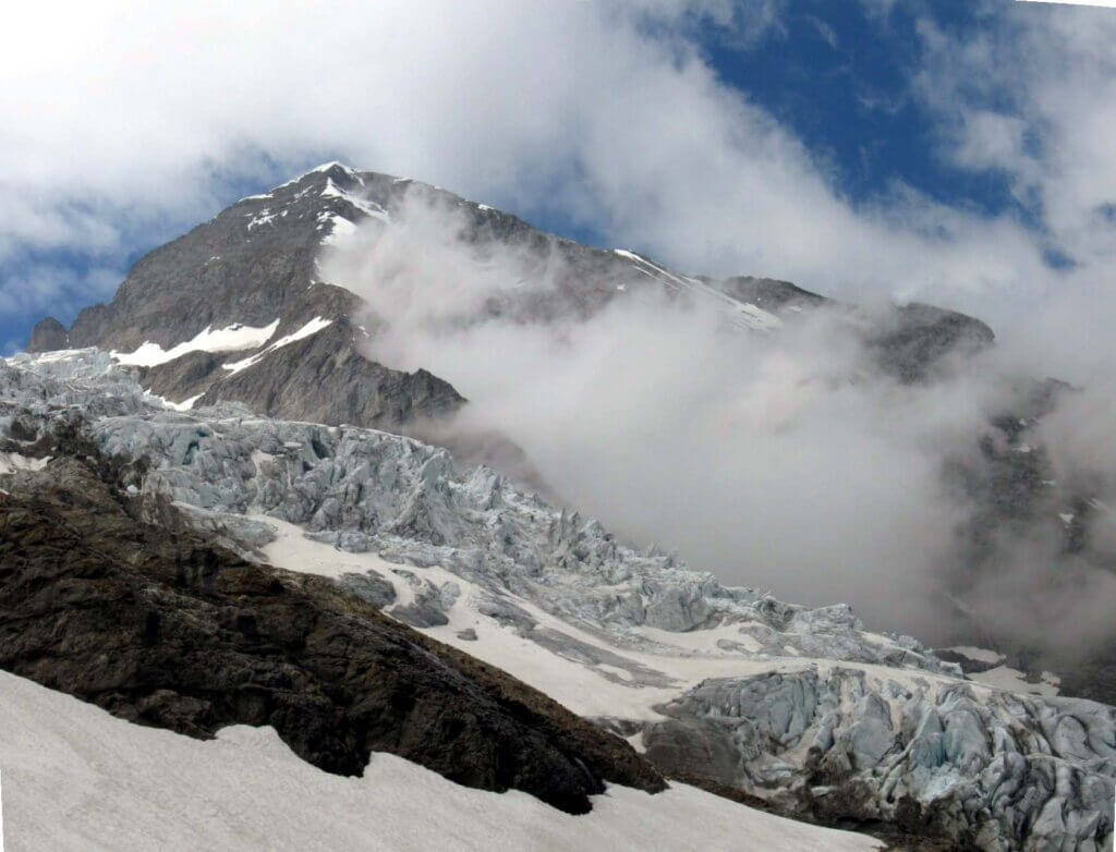 Rosenlaui Gletscher - © Franco Pecchio, Wiki Commons